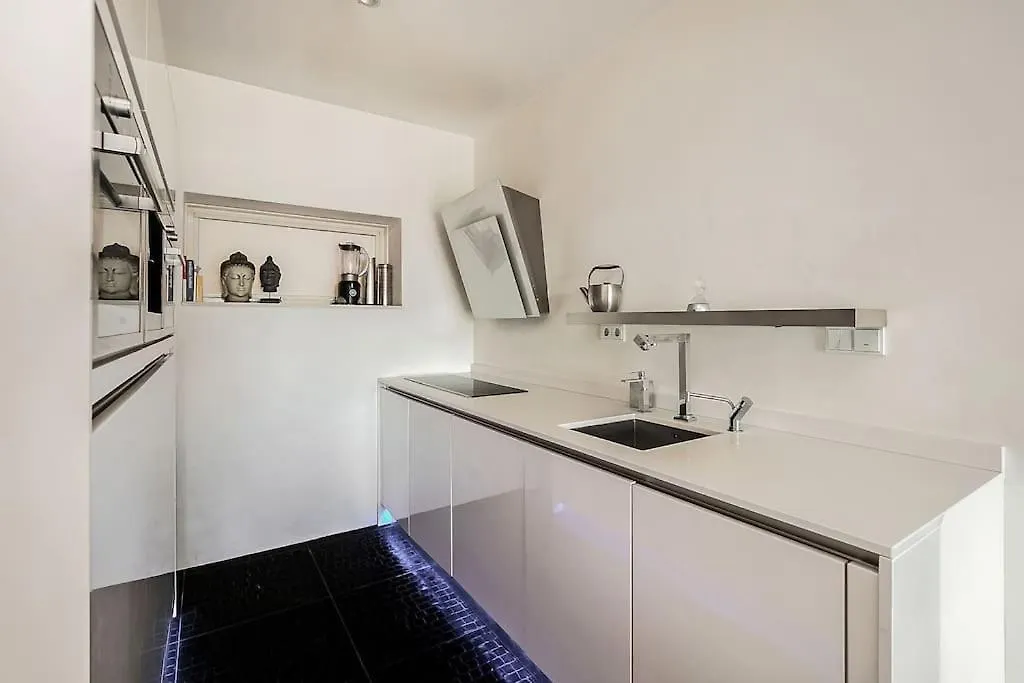 Stunning View Apt Free Parking Apartment Rotterdam 0*,  Netherlands