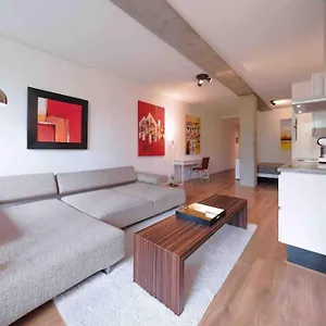 Cntr Apartment
